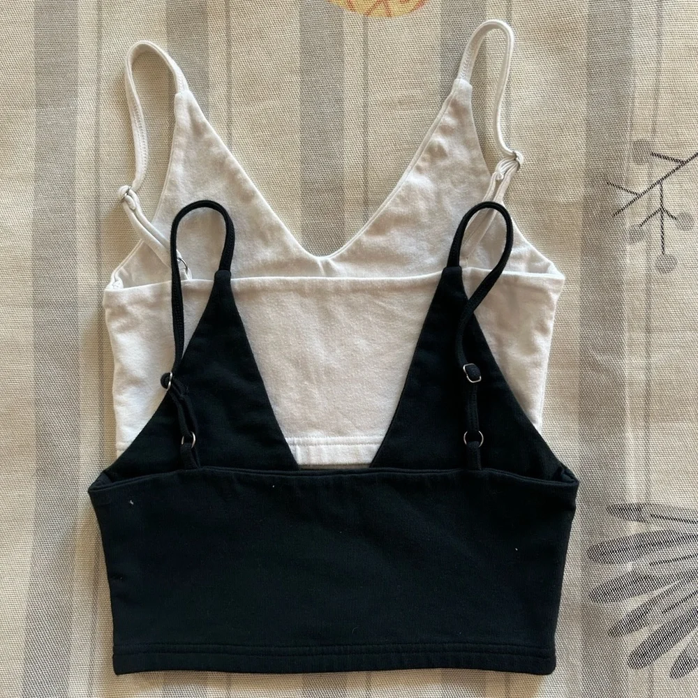 Brandy Melville Crop Top Bundle - Picture 2 of 3